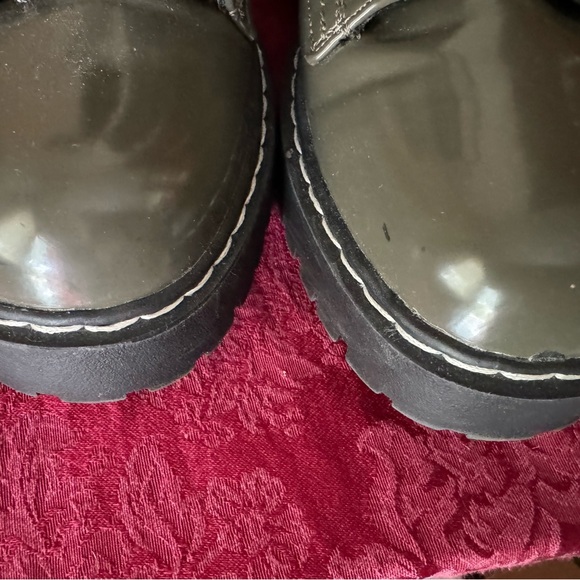 8.5 Doc Marten style boots - Picture 2 of 5